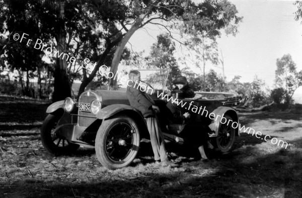 ORANGE MOTORISTS; DRIVE TO PINACLE